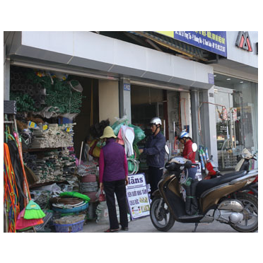 Cửa hàng sửa chữa điện nước ở phố Huế, Hai Bà Trưng, Hà Nội